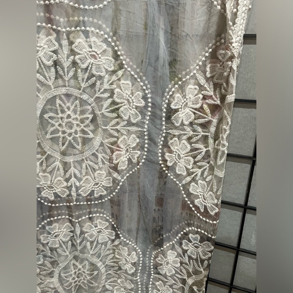 Origami FLORAL Cream Lace SHAWL CAPE, FREE SIZE, BOHO CLASSIC: - Picture 12 of 16